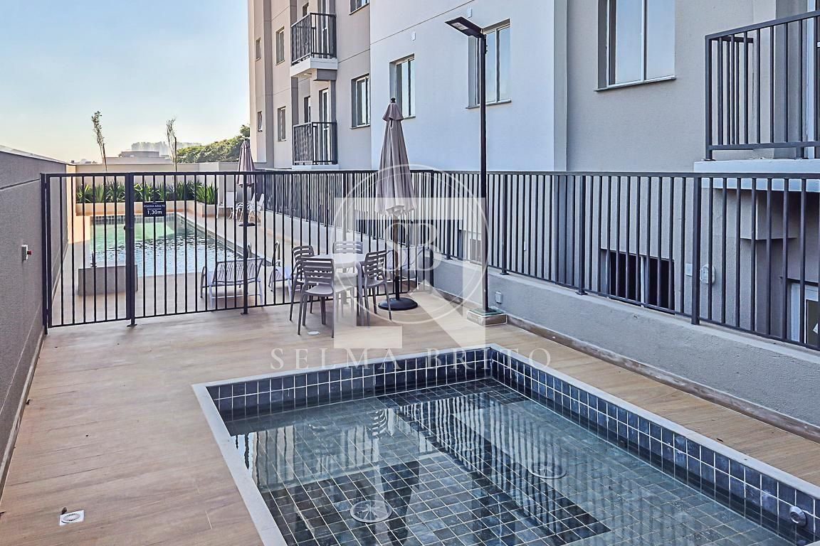 Área comum - Piscina