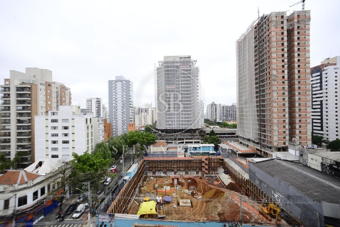 2 dormitórios amplos na Vila Mariana