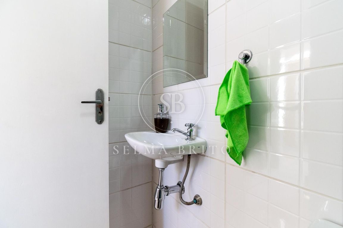 Banheiro de serviço